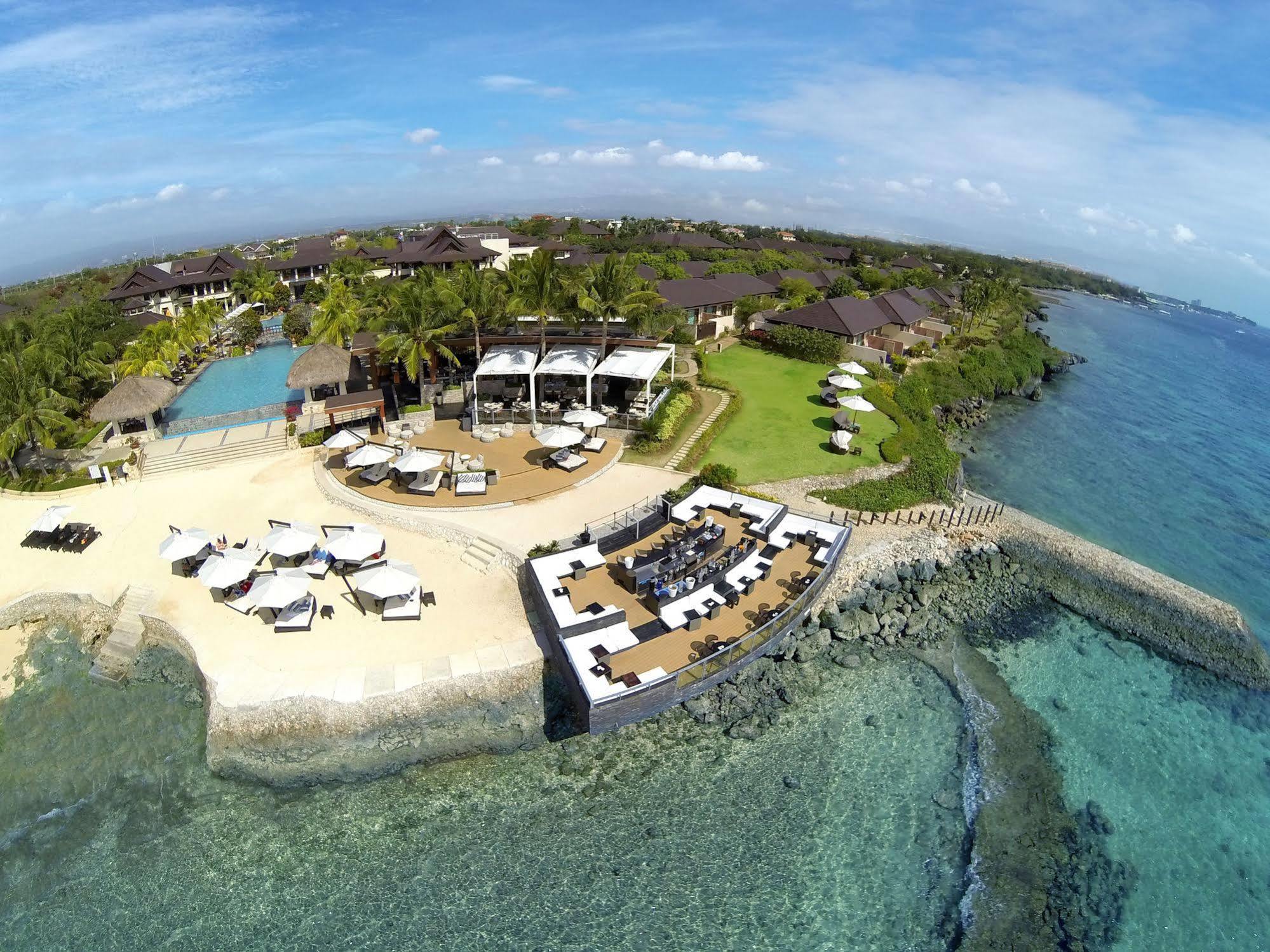Crimson Resort And Spa - Mactan Island, Cebu Lapu-Lapu City Exteriör bild
