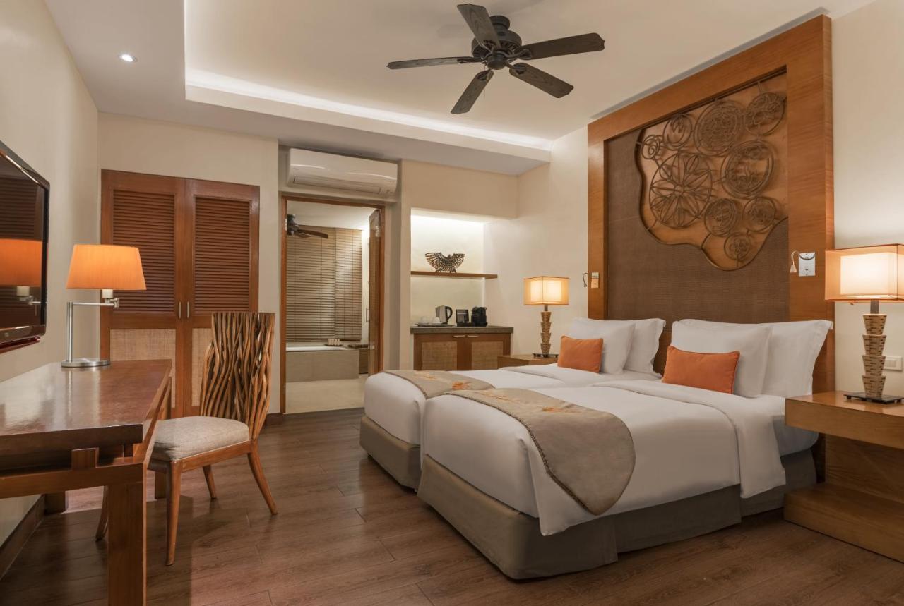 Crimson Resort And Spa - Mactan Island, Cebu Lapu-Lapu City Exteriör bild